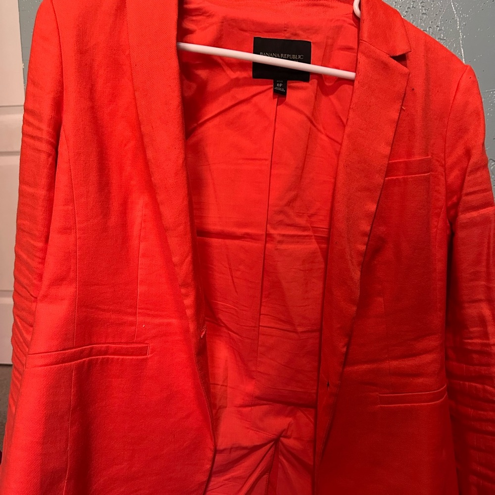 Banana Republic Women's Vibrant Red Suit Jacket